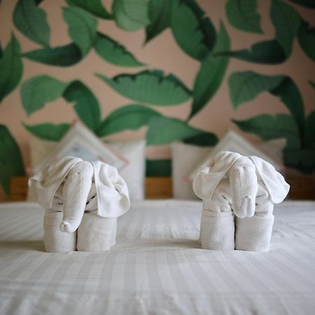 Poshtel Haven Bed and Breakfast Chiang Mai Exteriör bild