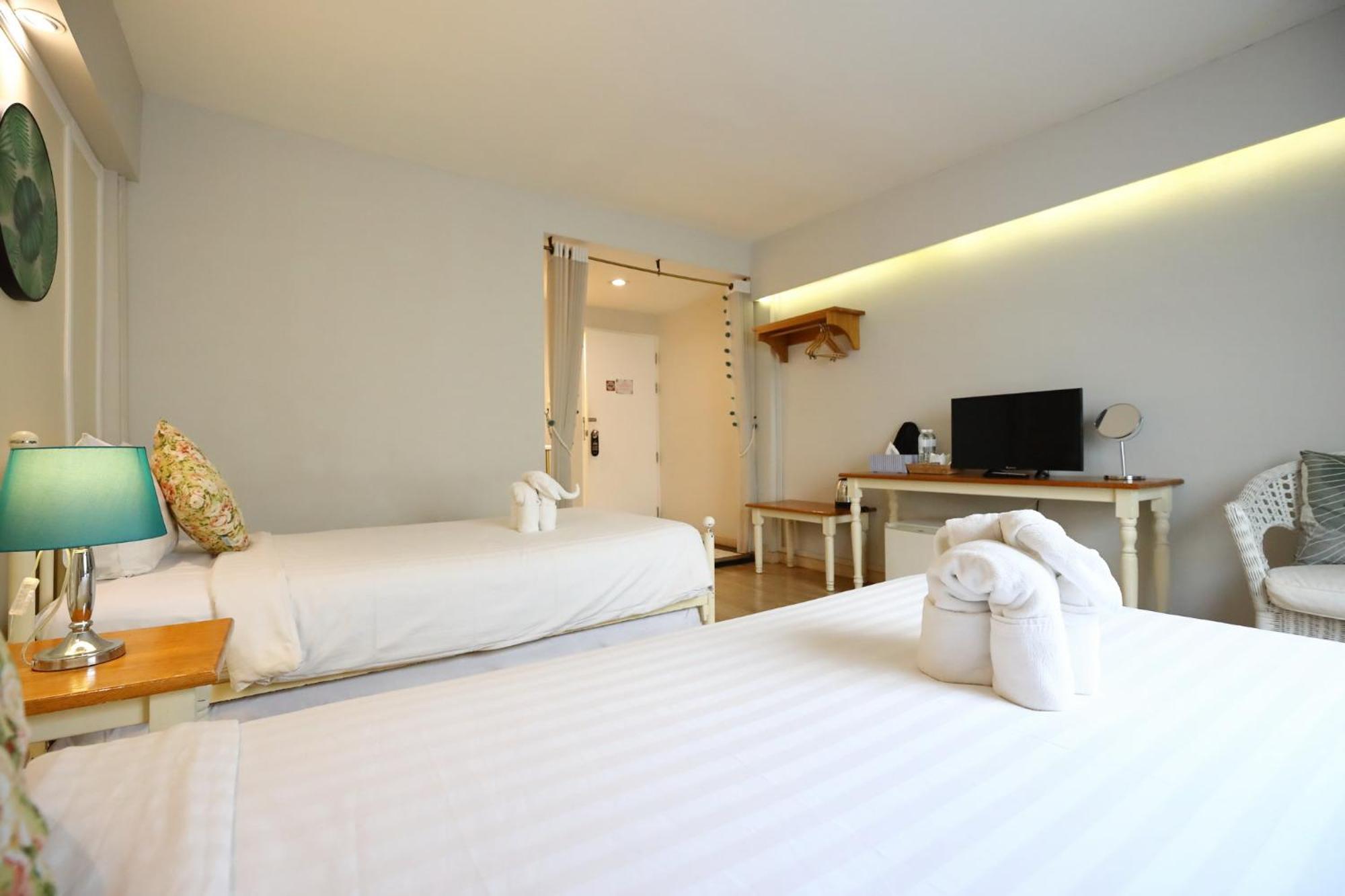 Poshtel Haven Bed and Breakfast Chiang Mai Exteriör bild