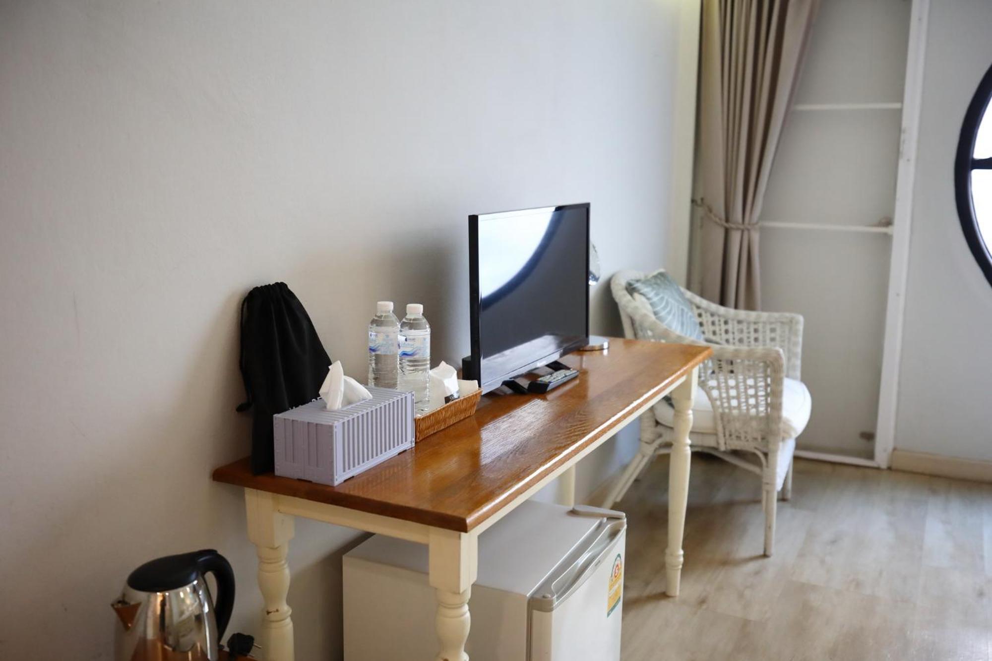 Poshtel Haven Bed and Breakfast Chiang Mai Exteriör bild