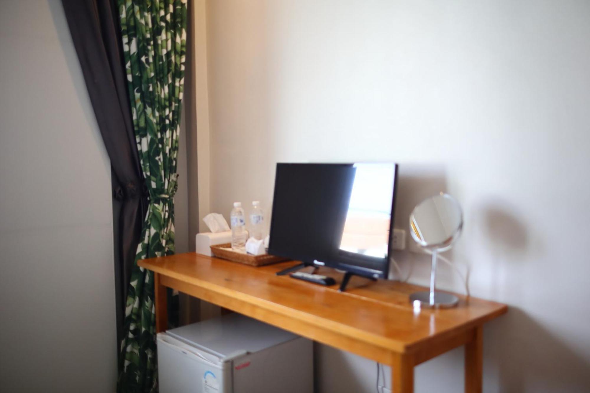 Poshtel Haven Bed and Breakfast Chiang Mai Exteriör bild